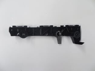 TOYOTA HILUX- PICK UP VIGO- 12/15; ÖN TAMPON BAĞLANTI BRAKETİ SOL (YAN SANAYİ) (CASP)
