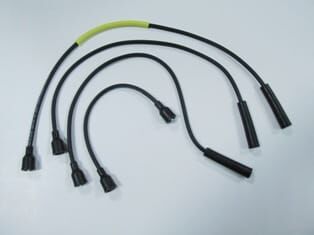 SUZUKI ALTO- 85/87; BUJİ KABLOSU TAKIM 0.8 cc (YOW JUNG)