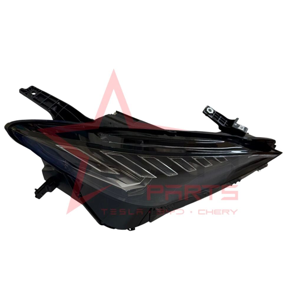 2022-2024 MG MG4 Sağ Far (Mercekli) 10976802
