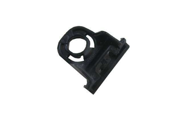 TOYOTA COROLLA- E210- 19/25; ÖN ÇAMURLUK DAVLUMBAZI KLİPSİ (DİŞİ)