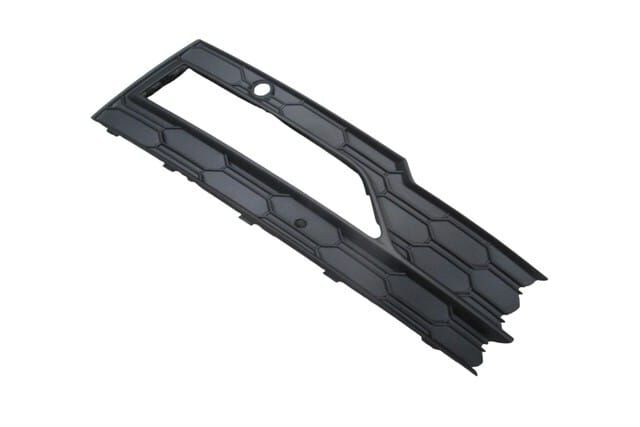 (YENİ ÜRÜN!!!)SKODA OCTAVIA- 20/24; SİS LAMBA KAPAĞI SAĞ SİS DELİKLİ (TW)