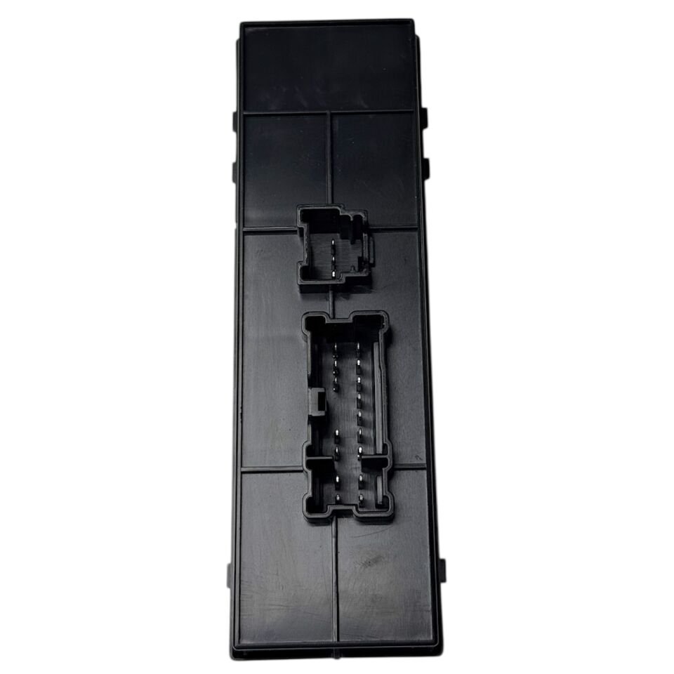 Nıssan Düğme Cam Açma Navara 15-19/Qashqaı 14-17/X-trail 14-17/Juke 07-12 Ön Sol