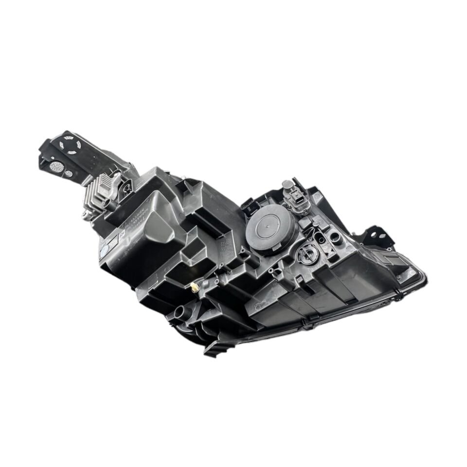 Peugeot Far 3008 19-23 Sol (Motorlu)