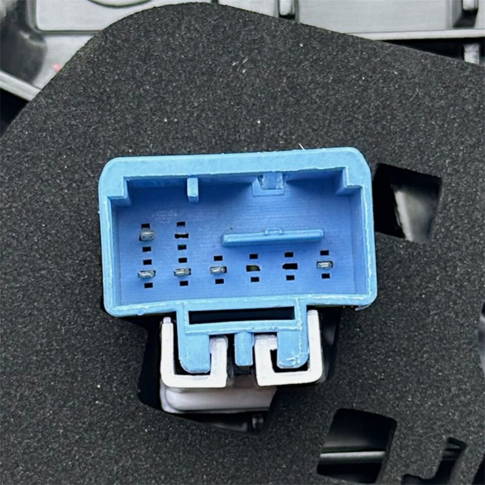 Volkswagen Stop Passat B8 14-19 Dış Sağ (Hıghlıne)