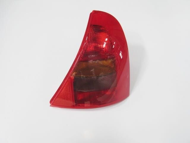 RENAULT CLIO- 2- HB- 98/01; STOP LAMBASI SAĞ (KIRMIZI/SARI/FÜME) DUYSUZ (PLEKSAN)