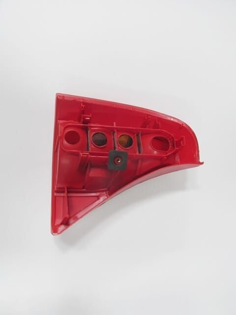 RENAULT CLIO- 2- HB- 98/01; STOP LAMBASI SAĞ (KIRMIZI/SARI/FÜME) DUYSUZ (PLEKSAN)