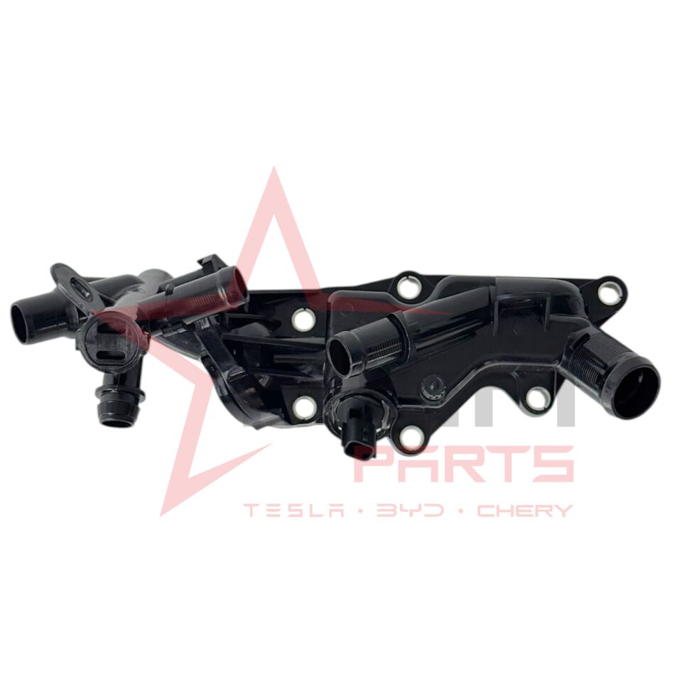 2013-2016 Nissan Pulsar 1,2 DIG-T Termostat Yuvası (Üst) 11060-00Q0Z