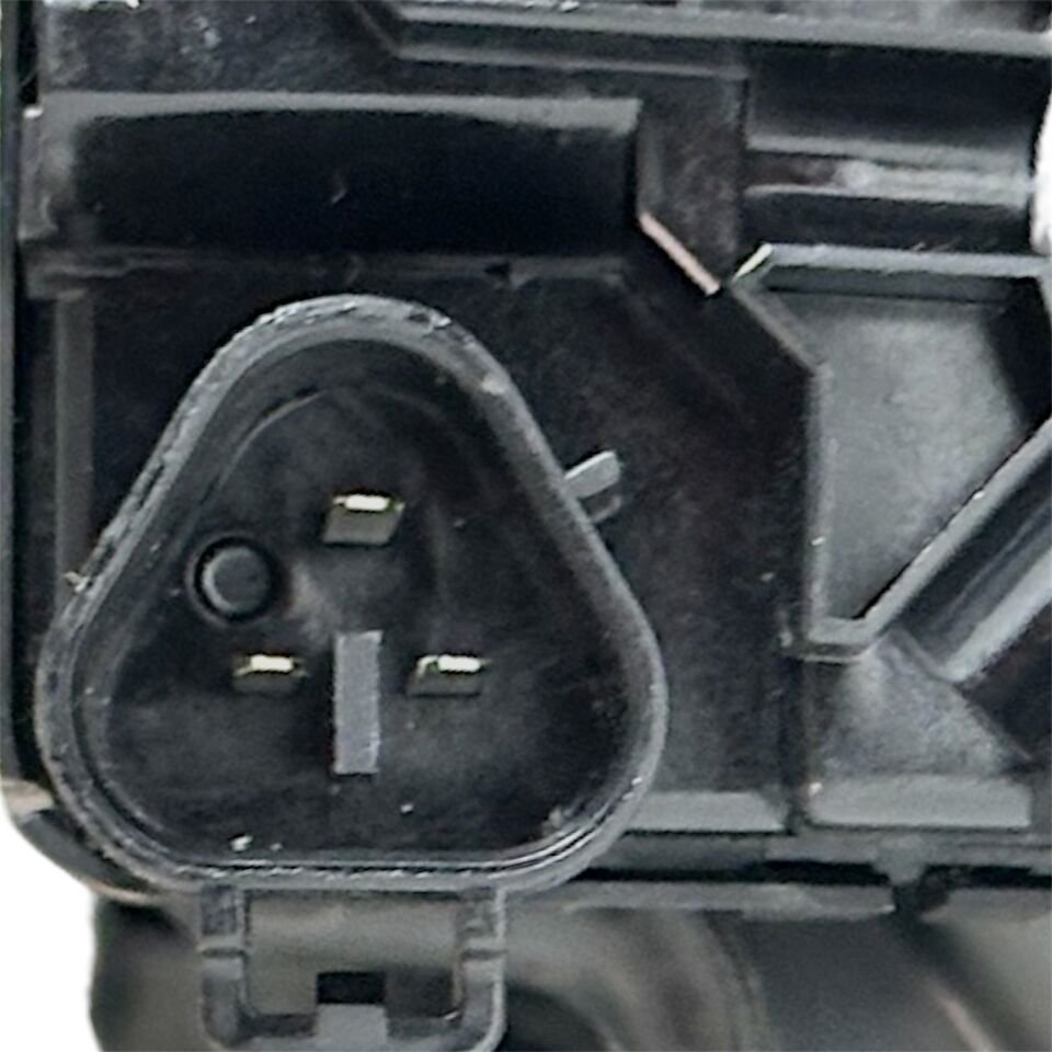 Toyota Far Hılux Revo 21-24 Sol (Merceksiz/Motorlu)