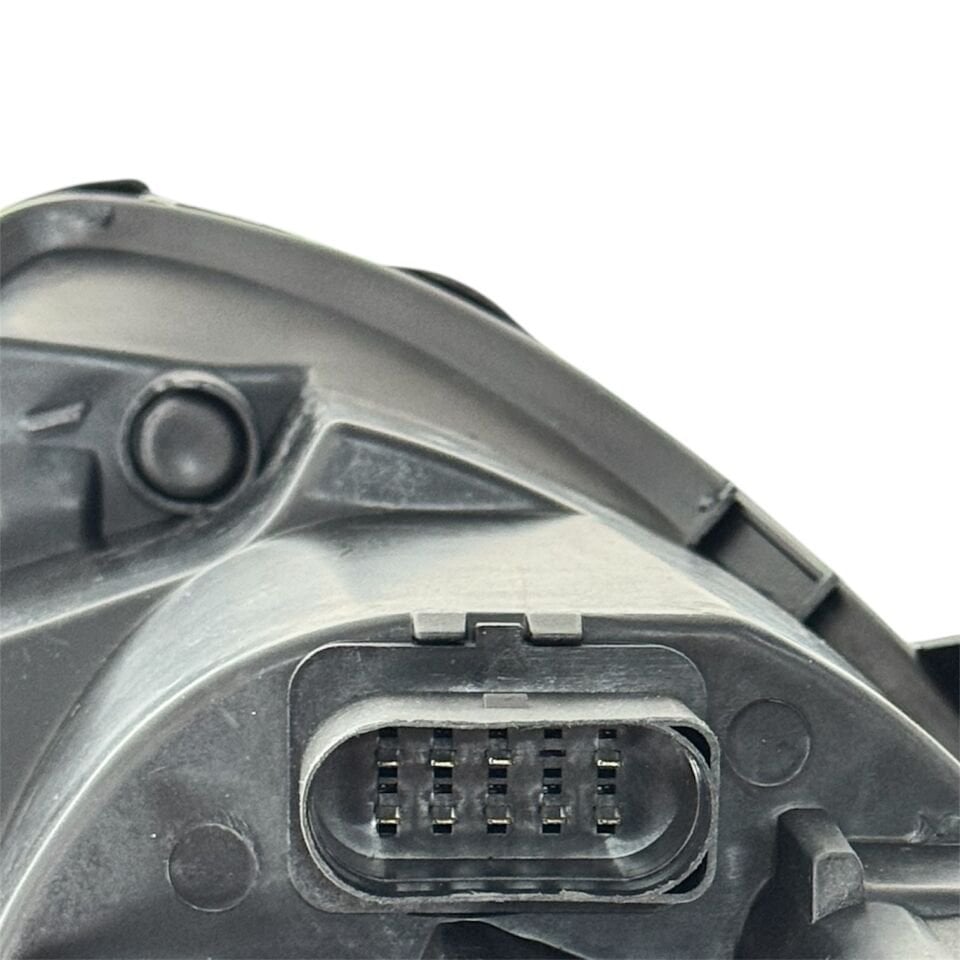 Volkswagen Far Caddy 04-10 Sol