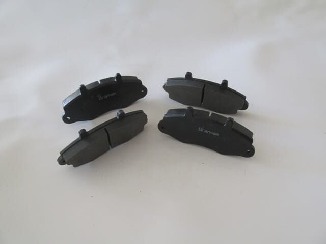 FORD TRANSIT- T15- 96/02; ÖN FREN BALATASI T12 (DİSK) (138,8X64X18)(BRAMAX)