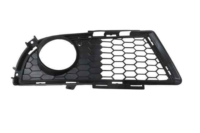 BMW 3 SERI- E90- 09/11; SİS LAMBA KAPAĞI SAĞ SİS DELİKLİ (TAMPON IZGARASI) (M-TECH/LCI)