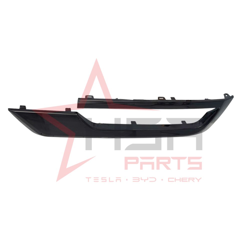 2024-2026 Nissan Qashqai Sağ Arka Tampon Çıtası (Siyah) 85072-HN10A-SİYAH-RH