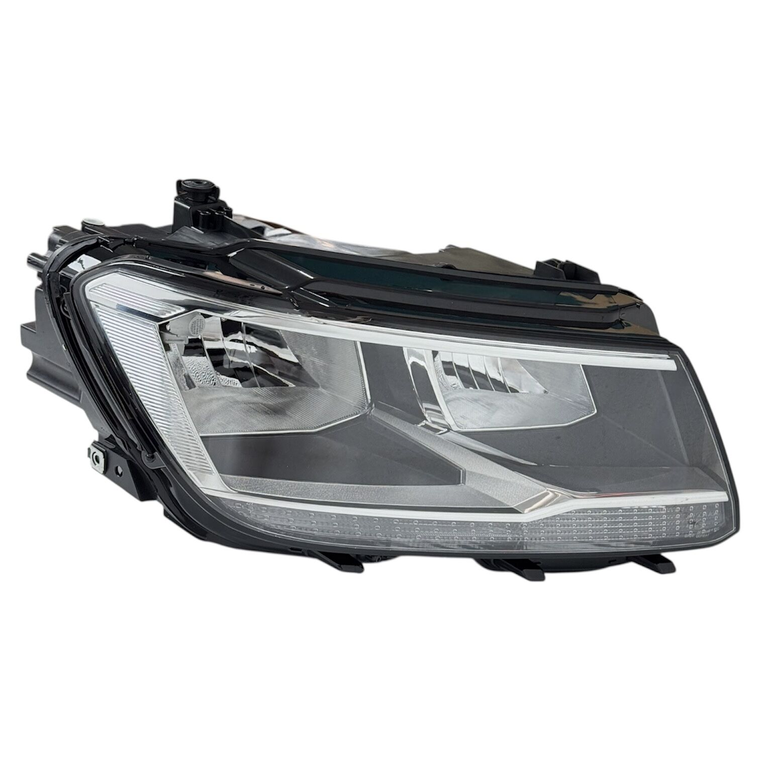 Volkswagen Far Tıguan 15-18 Sağ (Halojen)