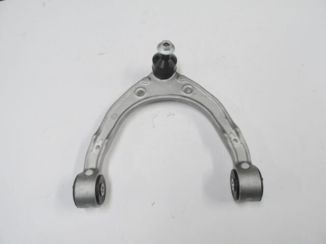 AUDI Q7- 12/14; ÖN ÜST TABLA SAĞ/SOL AYNI (ADET)(SALINCAK) (SH)