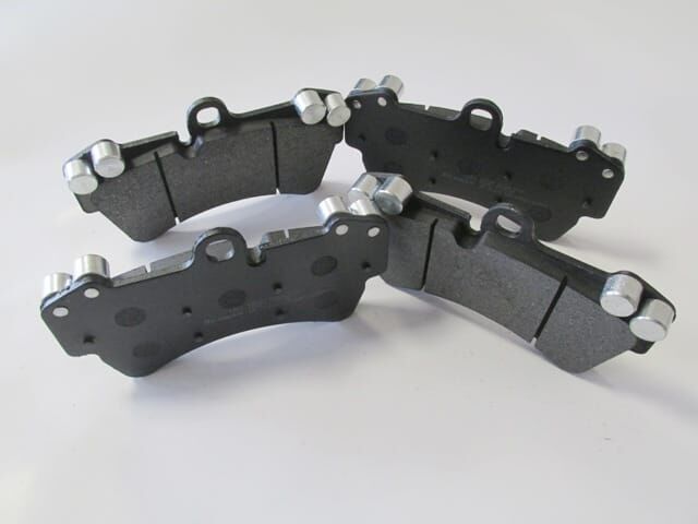 AUDI Q7- 06/14; ÖN FREN BALATASI 3,0TDI/3,0TFSI/4,2FSI/4,2TDI(KABLOSUZ)(DİSK)190x106.3x15.9)(BRAMAX)