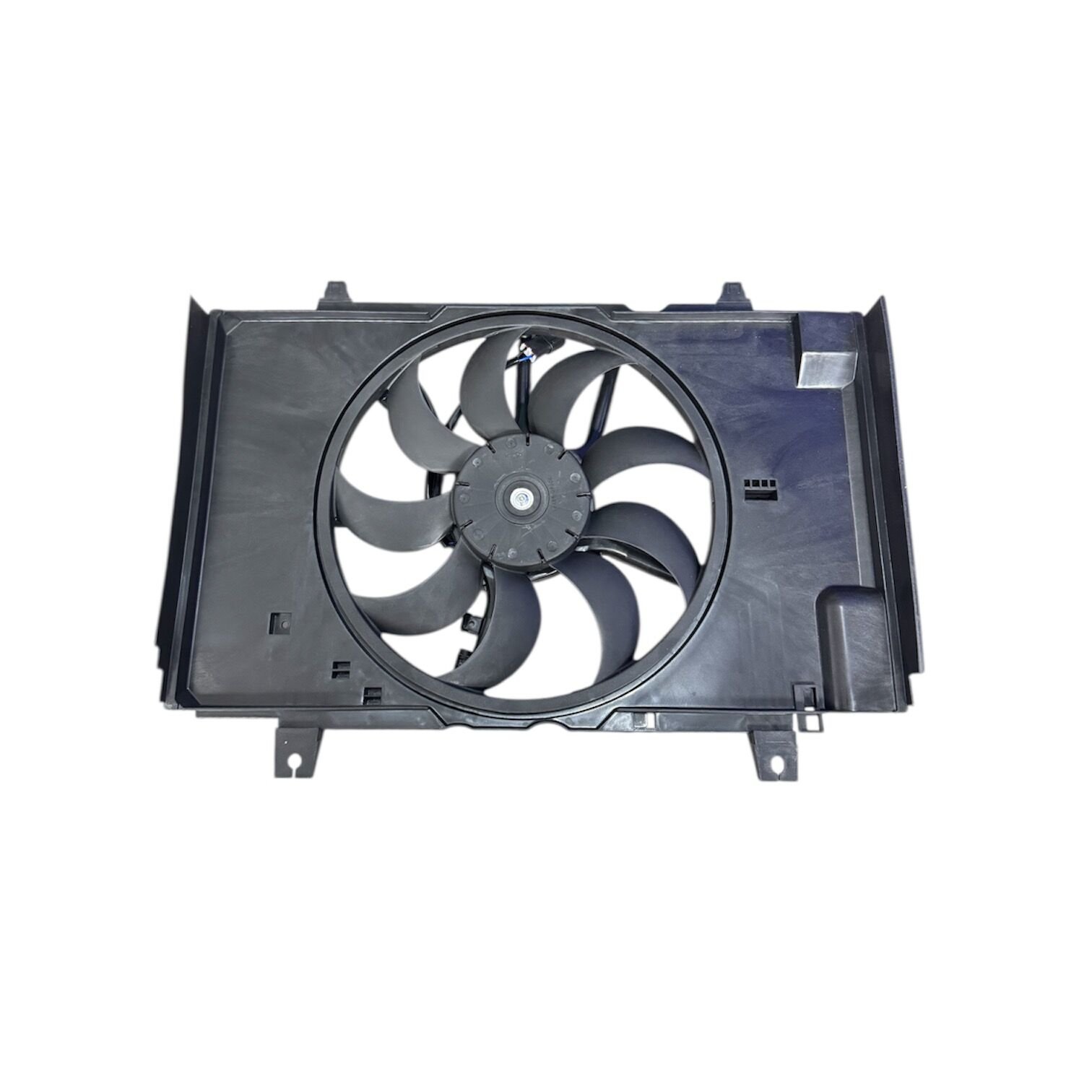 Nissan Juke Benzinli Fan Motoru ( Komple ) 10-19