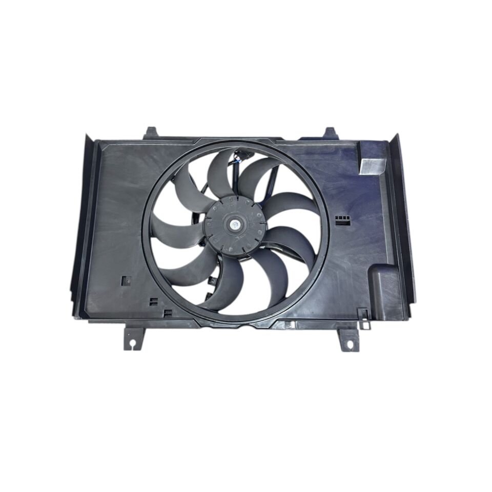 Nissan Juke Benzinli Fan Motoru ( Komple ) 10-19