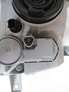 MITSUBISHI CANTER- FUSO- 13/23; FAR LAMBASI SOL ELEKTRİKLİ/MOTORLU (A35/B35/B75/B85)(H4) (FAMELLA)