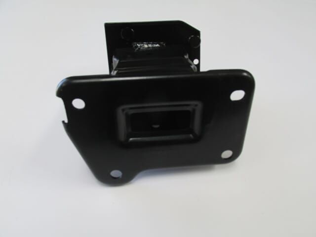 NISSAN QASHQAI- J11- 14/16; ÖN TAMPON İÇ DEMİRİ BAĞLANTI BRAKETİ SOL (EAGLE BODY)