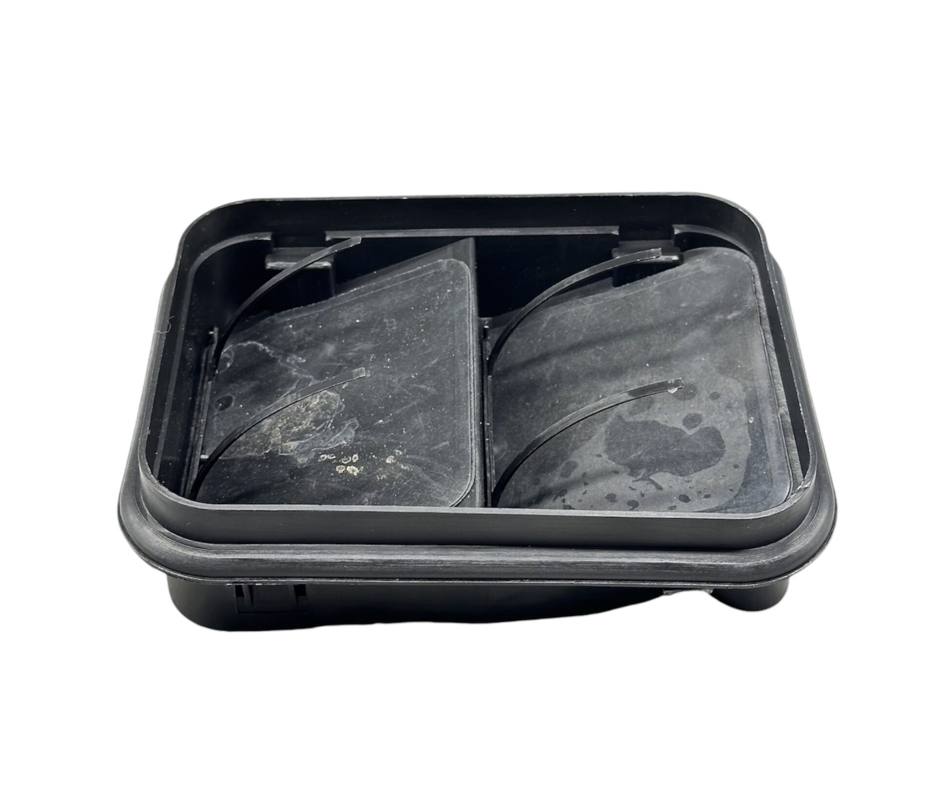 Nıssan Bakalit Havalandırma Qashqai 07-12 Arka Çamurluk