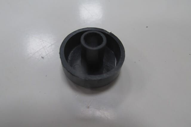 MERCEDES E CLASS- W124- 85/93; RADYO DÜĞMESİ