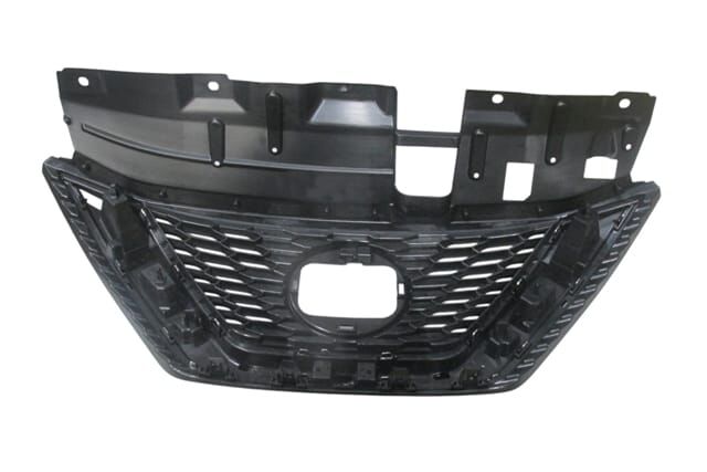 NISSAN QASHQAI- J11- 17/21; ÖN PANJUR NİKELAJ ÇITALI (KAMERA DELİKLİ) (TYG)