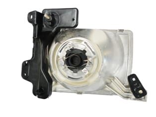 NISSAN SKYSTAR- PICK UP- D22- 97/02; FAR LAMBASI SOL (H4) (CASP) (E MARKLI)