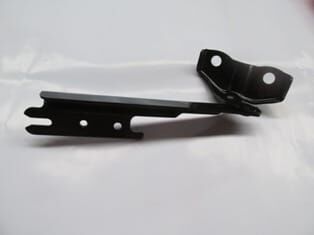 MAZDA 626- SD/HB- 98/01; KAPUT MENTEŞESİ SAĞ (TW)