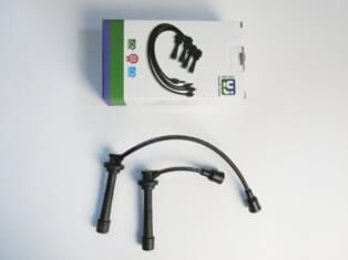 SUZUKI LIANA- 02/03; BUJİ KABLOSU TAKIM (16V)1.6 cc (YOW JUNG)