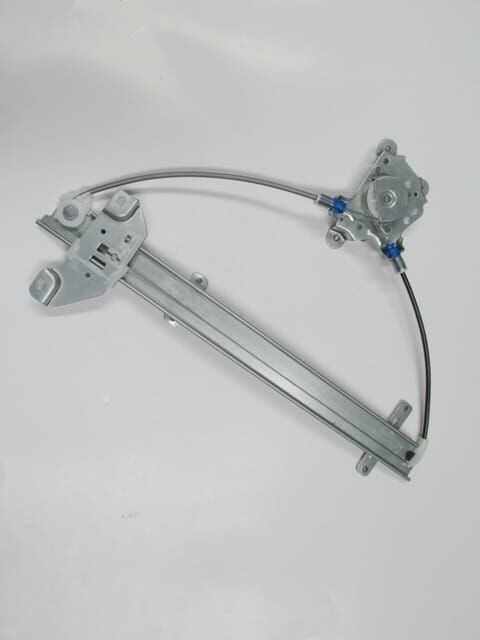 DFM PICK UP- RICH- 10/12; ÖN CAM KRİKOSU SAĞ ELEKTRİKLİ/MOTORSUZ (HUSHAN)