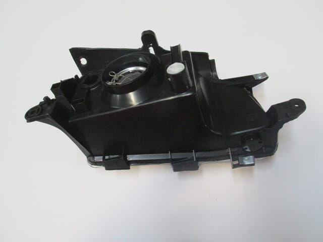 PEUGEOT PARTNER- 96/02; FAR LAMBASI SOL MANUEL (AYFAR)