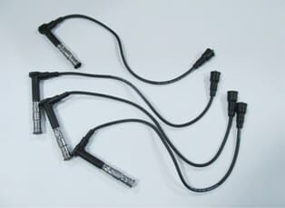 MERCEDES E CLASS- W124- 93/95; BUJİ KABLUSU TAKIM (16V)(200 220 M111)2.0/2.2 cc (YOW JUNG)