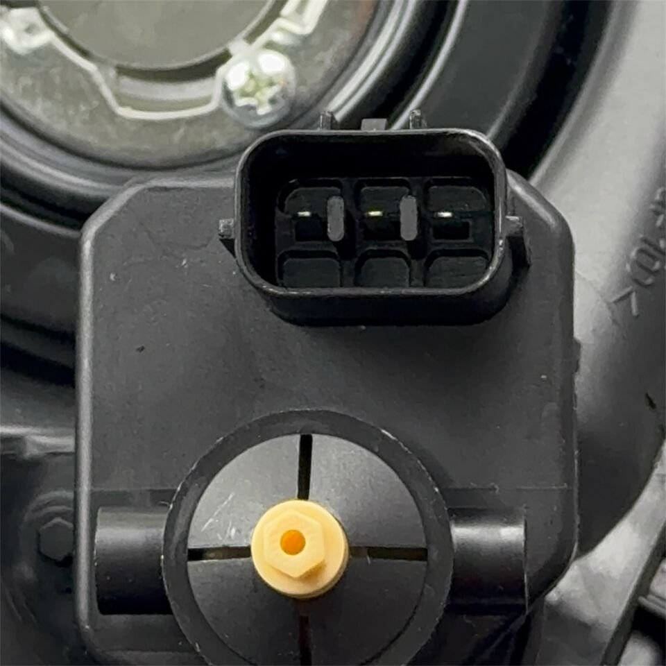 Honda Far Cıvıc 12-15 Sağ (Xenonlu/Motorlu)(Duy Yeri Doğru Orjinal Tip)