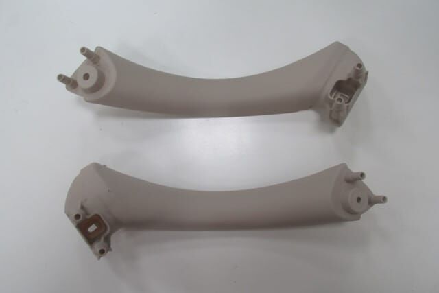 BMW 3 SERI- E90- 05/11; ÖN KAPI İÇ ÇEKME KOLU SAĞ/SOL SET (2 PARÇA) BEJ