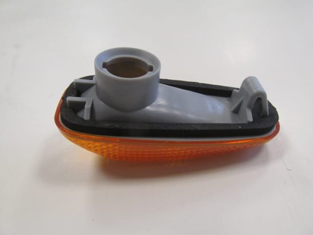 MERCEDES VITO- W638- 96/03; ÇAMURLUK SİNYALİ SARI SAĞ/SOL AYNI (ADET) (EUROLAMP)