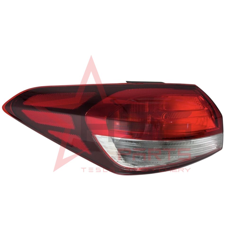 2015-2018 Kia Cerato Sol Dış Stop (Ledsiz) 92401-A7600