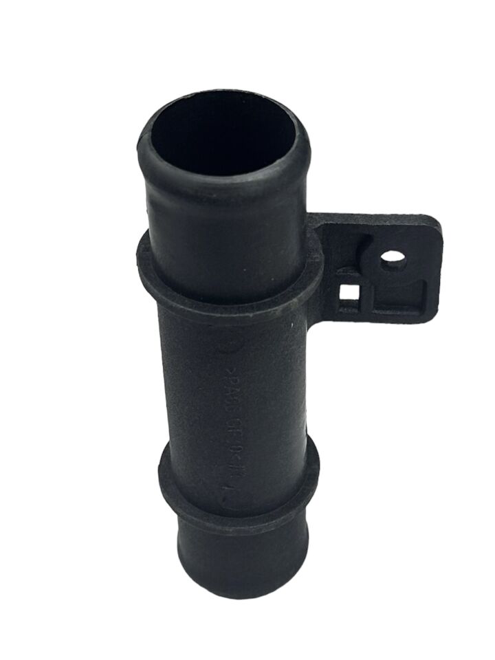 Hyundaı Boru Bağlantı Radyatör Tucson 15-20 (Alt Bogaz)