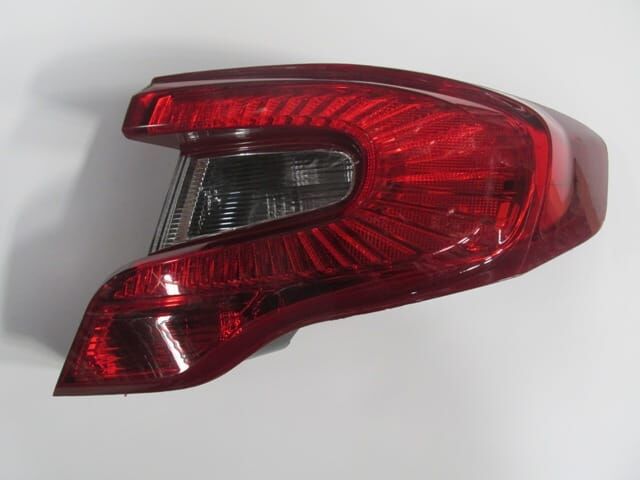 FIAT EGEA- SD- 15/20; DIŞ STOP LAMBASI SAĞ KIRMIZI/BEYAZ (MARS) (E MARKLI)