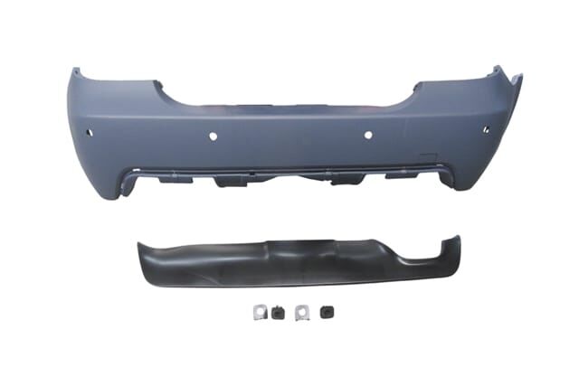 BMW 5 SERI- E60- 04/07; ARKA TAMPON (KARLIKLI/ASTARLI/ÇEKİ DEMİR KAPAKLI/SENSÖR DELİKLİ 24MM)M-TECH
