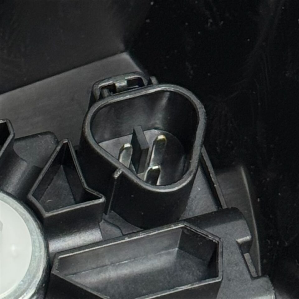 Toyota Far Hılux Revo 16-21 Sol (Motorlu Ledsiz)