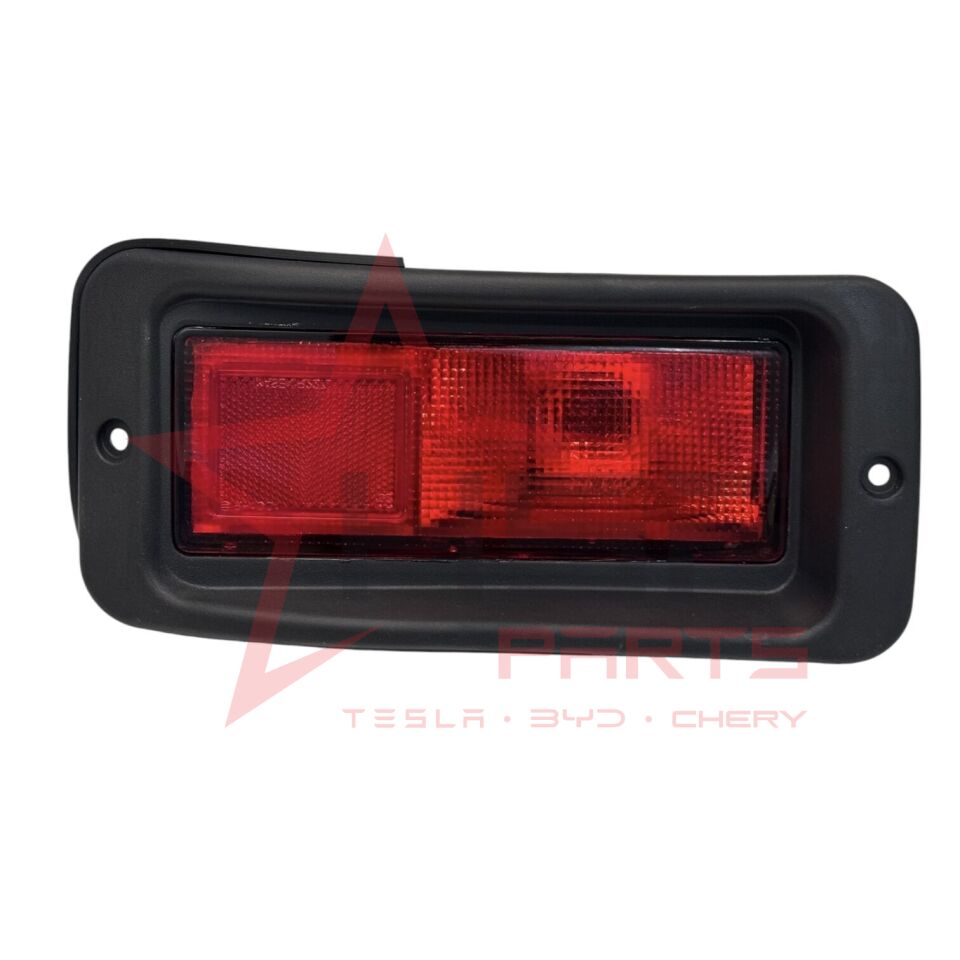 Mitsubishi Pajero Sağ Arka Tampon Reflektörü 2001-2004 (MR465018)