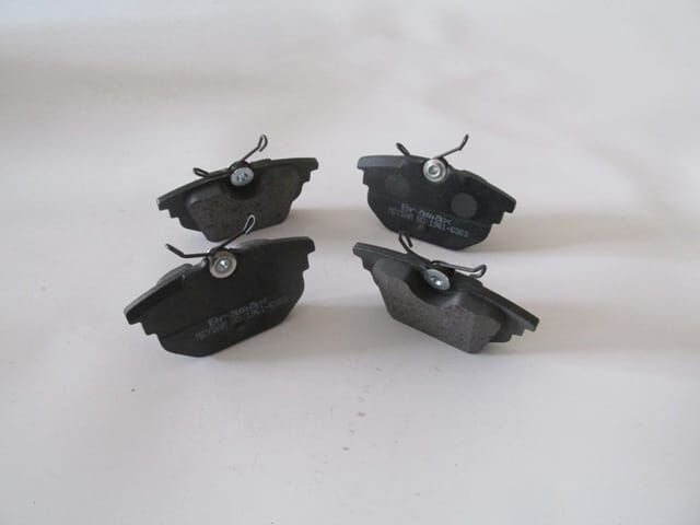 FIAT TIPO- 93/00; ARKA FREN BALATASI 1.4/1.6/2,0cc (KABLOSUZ)(DİSK)(87x44.2x14)(BRAMAX)