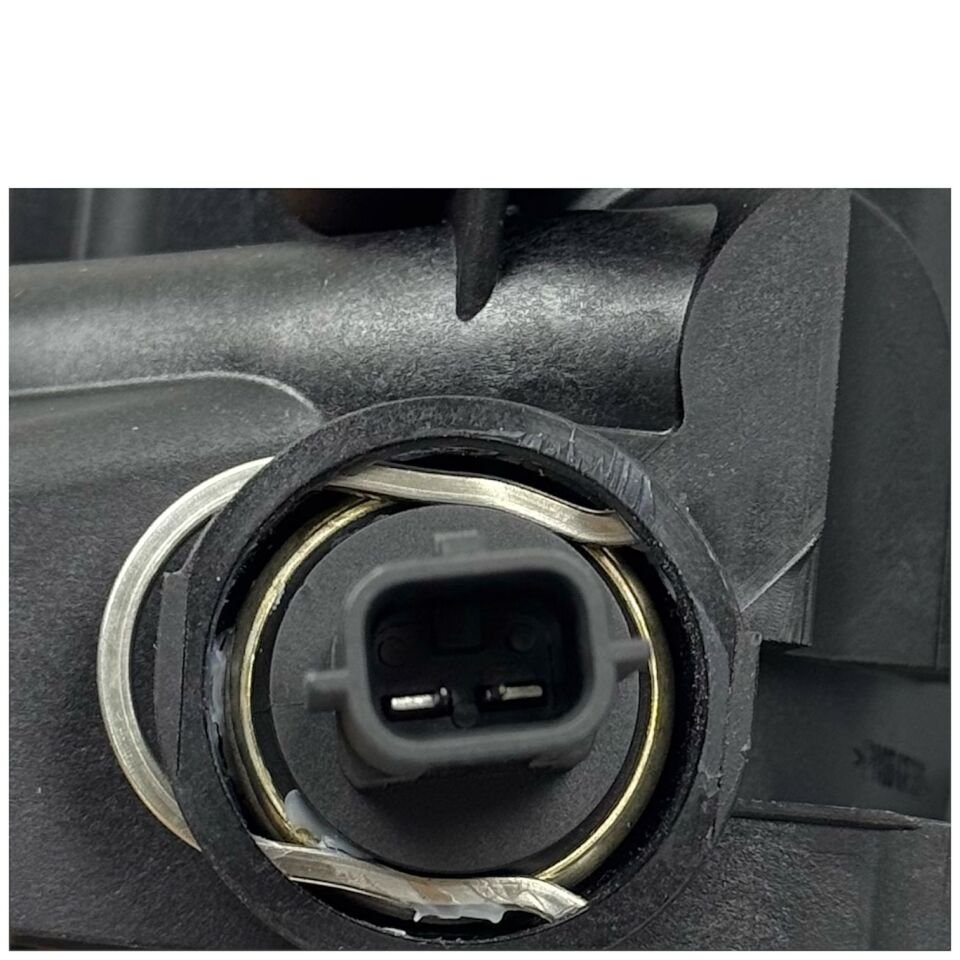 Nıssan Yuva Termostat Navara D23 15-19 (Komple)