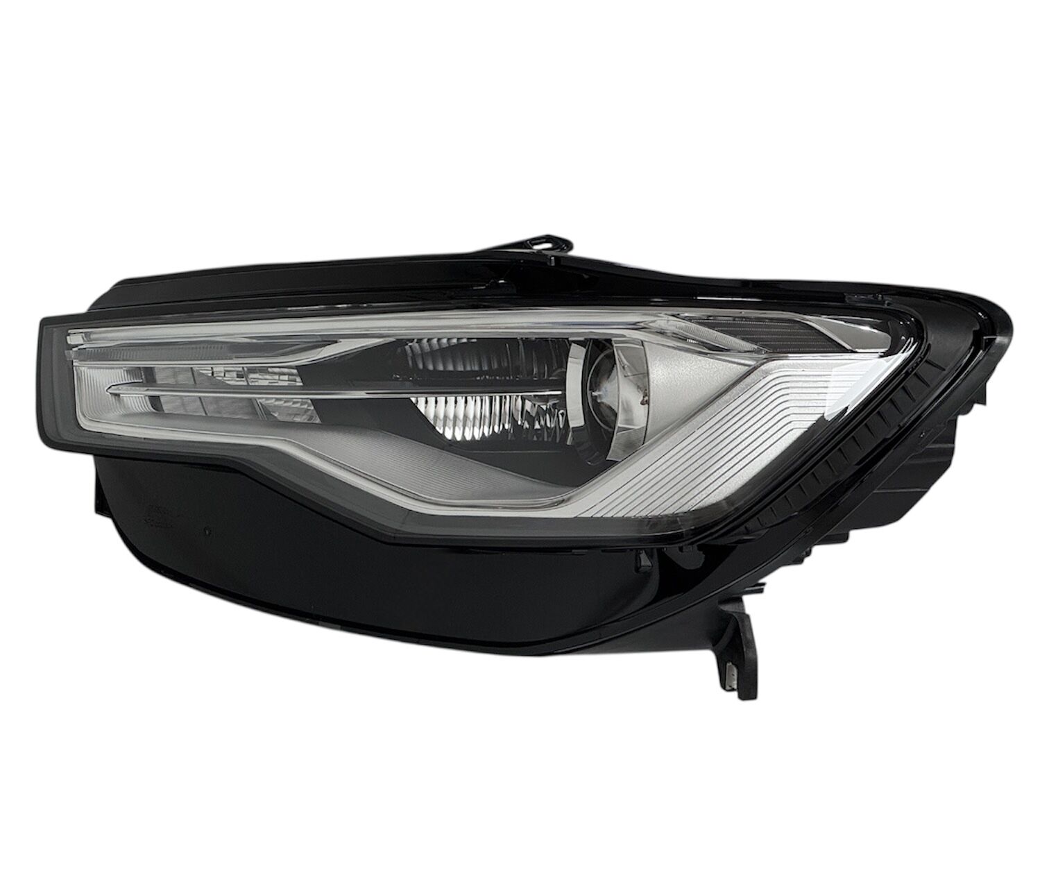 Audı Far A6 15-17 Sol (Beyinler Üstünde)