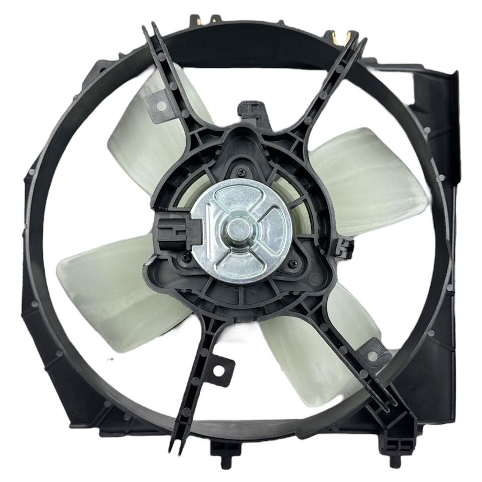 Mazda 323 Fan Motoru ( Komple)