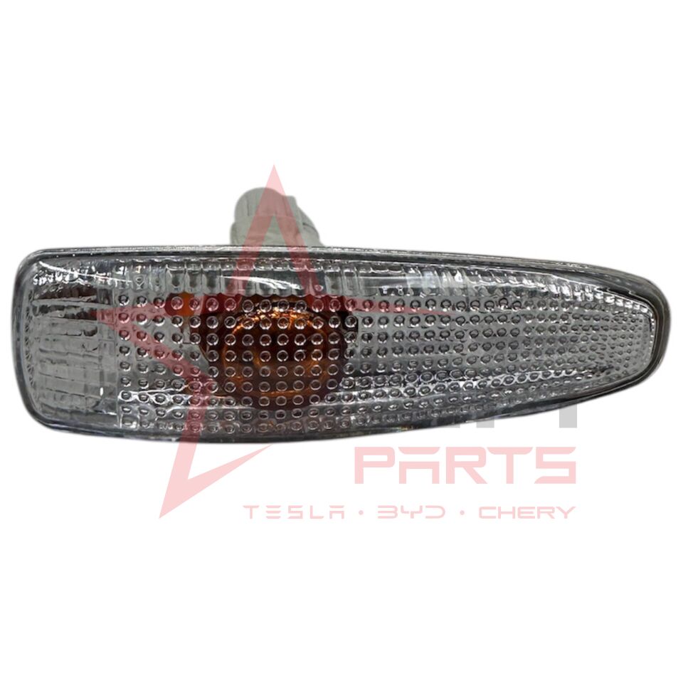 Mitsubishi Asx Sol/Sağ Çamurluk Sinyali 2011-2016 (8351A039)