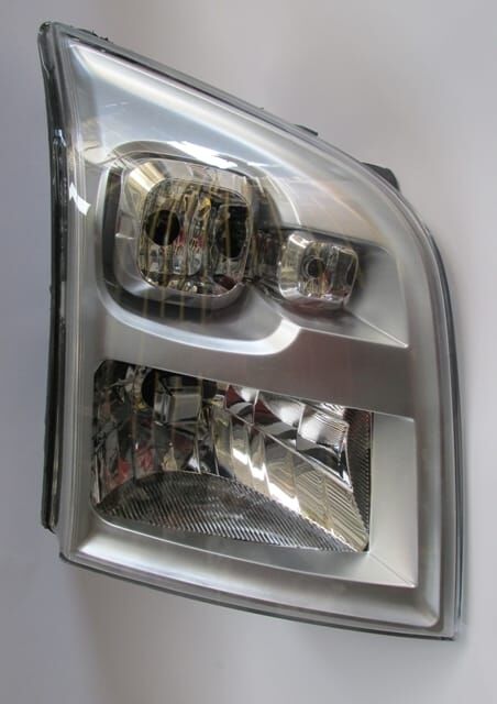 FORD TRANSIT- V347- 07/13; FAR LAMBASI SAĞ ELEKTRİKLİ/MANUEL GRİ 7 FİŞLİ (H4)(AYFAR) (E MARKLI)