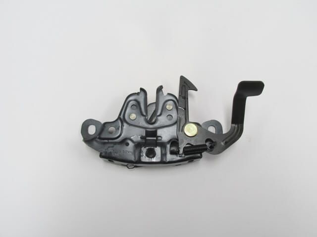 NISSAN SKYSTAR- PICK UP- D22- 97/02; KAPUT KİLİDİ (TYG)