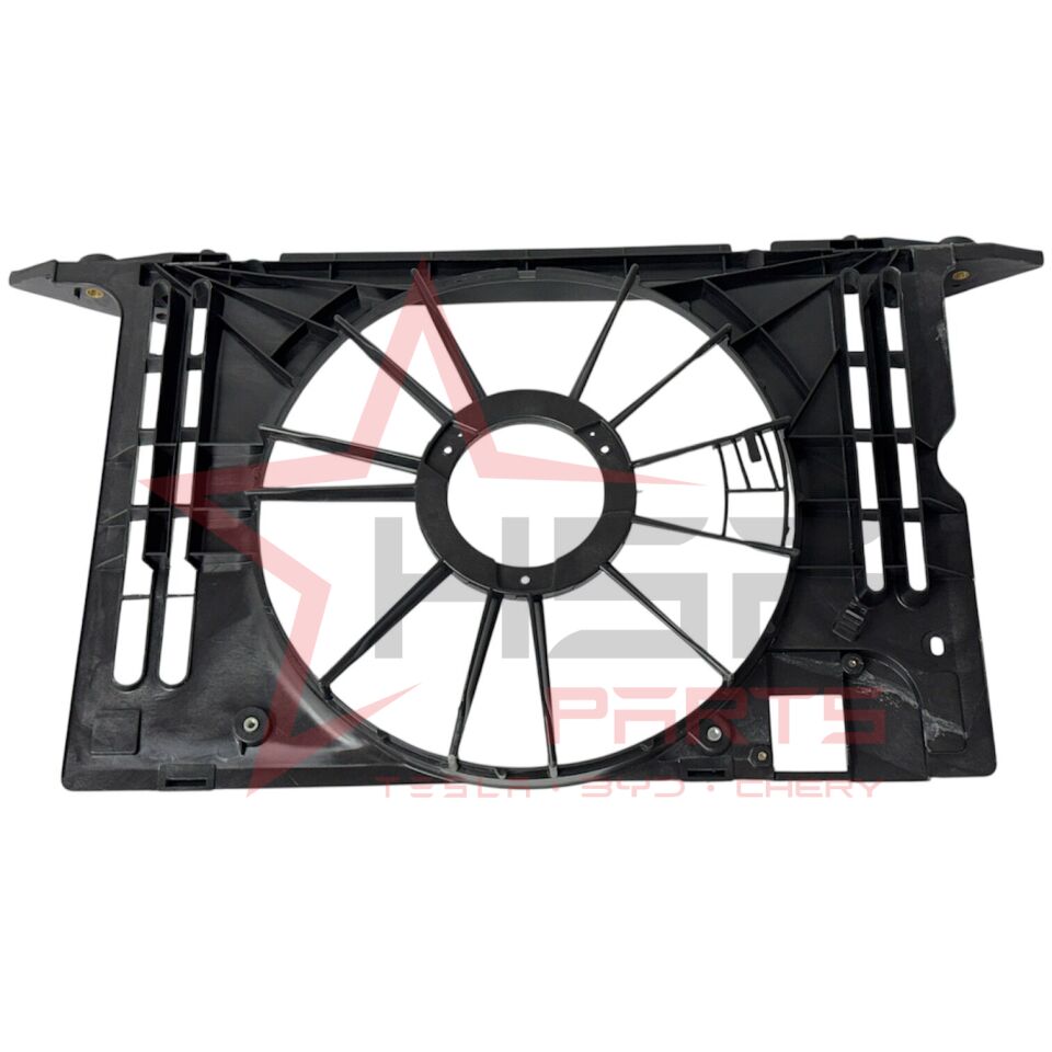 2009-2017 Toyota Verso Benzinli Fan Davlumbazı 16711-0D120