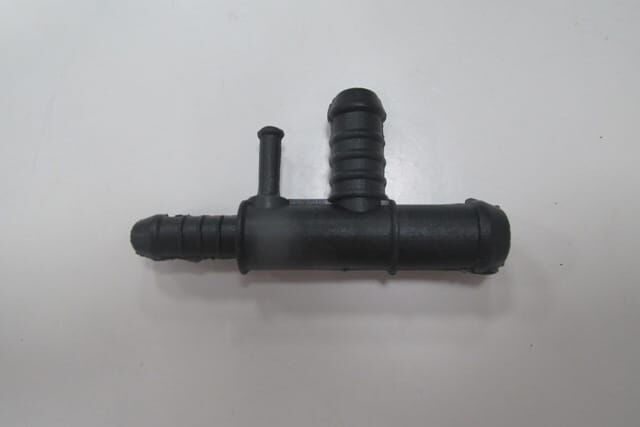 BMW 5 SERI- E60- 04/10; YAKIT DAĞITIM BORUSU